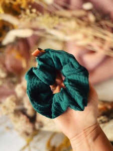 Scrunchie Muślin Butelkowa Zieleń